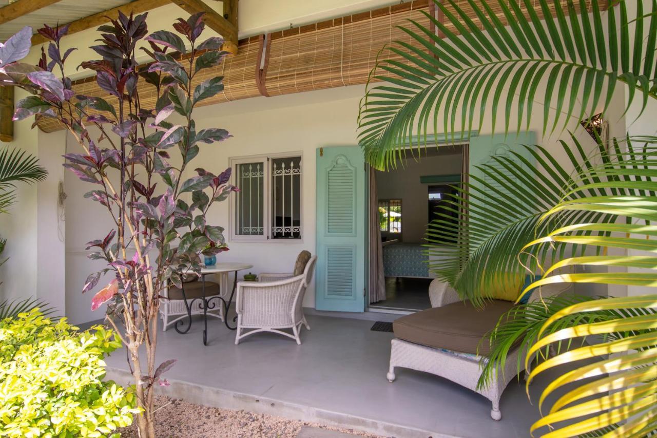 Le Mandala Moris Guesthouse Pointe Aux Canonniers Grand Baie Exterior photo
