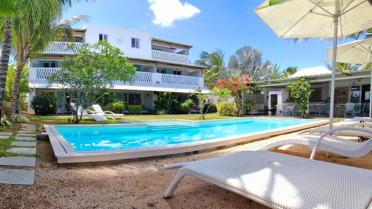 Le Mandala Moris Guesthouse Pointe Aux Canonniers Grand Baie Exterior photo